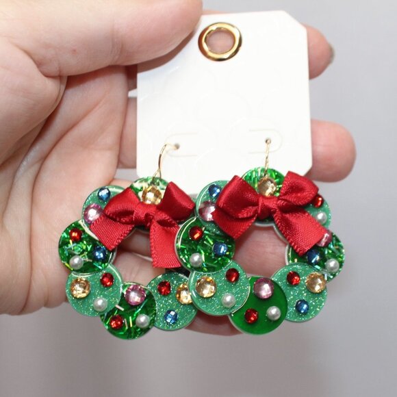 Glitter Resin Holiday Wreath with Multicolor Rhinestones and Red Bow - Picture 9 of 9